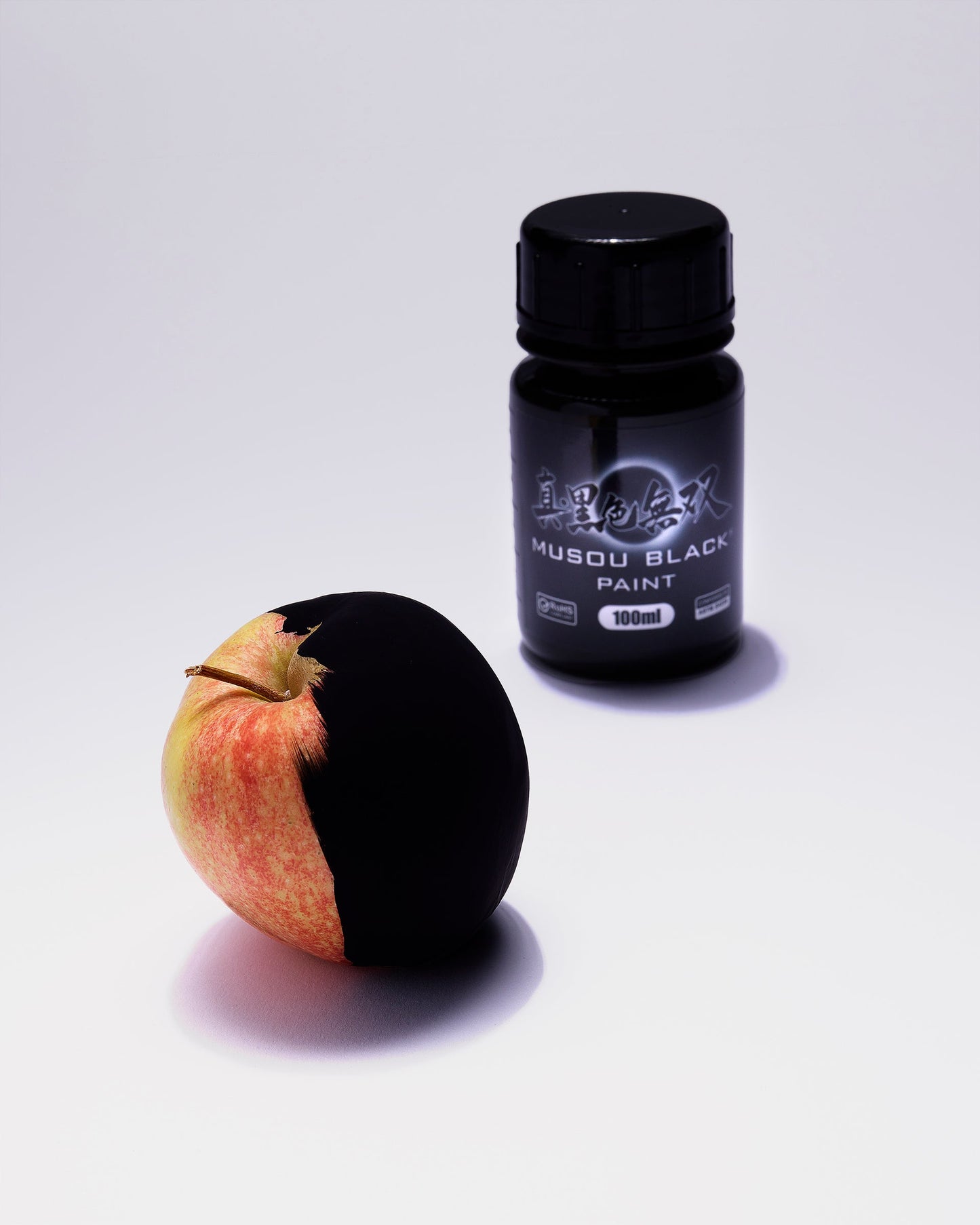 Musou Black – maailman mustin maali (99,4 % absorptio) | Dekoja - Dekoja.net