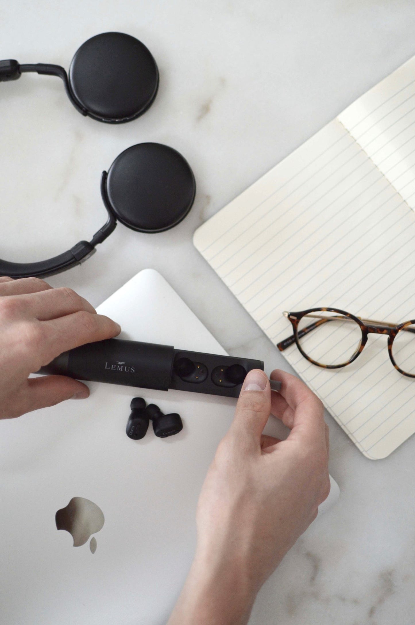 EarSound 2.0 Pro langattomat bluetooth® nappikuulokkeet musta | LEMUS