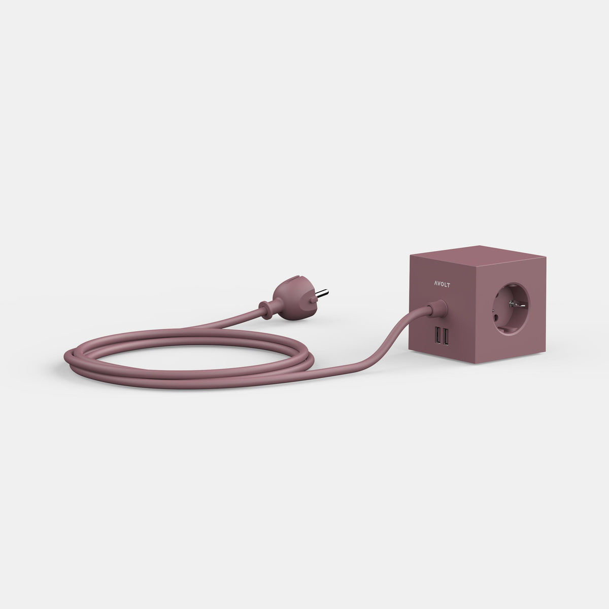 Rusty red avolt square 1 jatkojohto pistorasia 