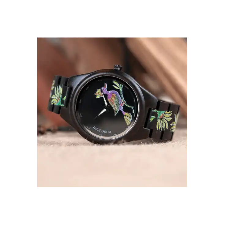 Bobo Bird Ebony Bird naisten puukello, jonka kuvioinnissa lintu. NoinWebstore.com