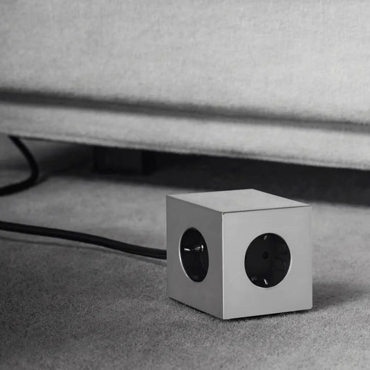 Avolt Square 1 USB - A jatkojohto 1,8m | Alumiini | Aluminium - Dekoja.net