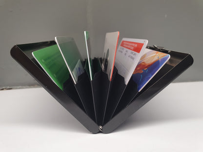 Black RFID card case - Stylish and practical storage solution for cards